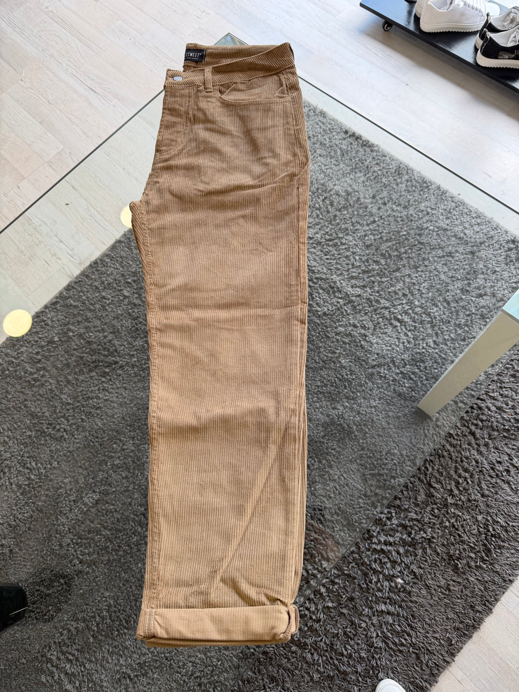 Jeans  •N9VANT8•