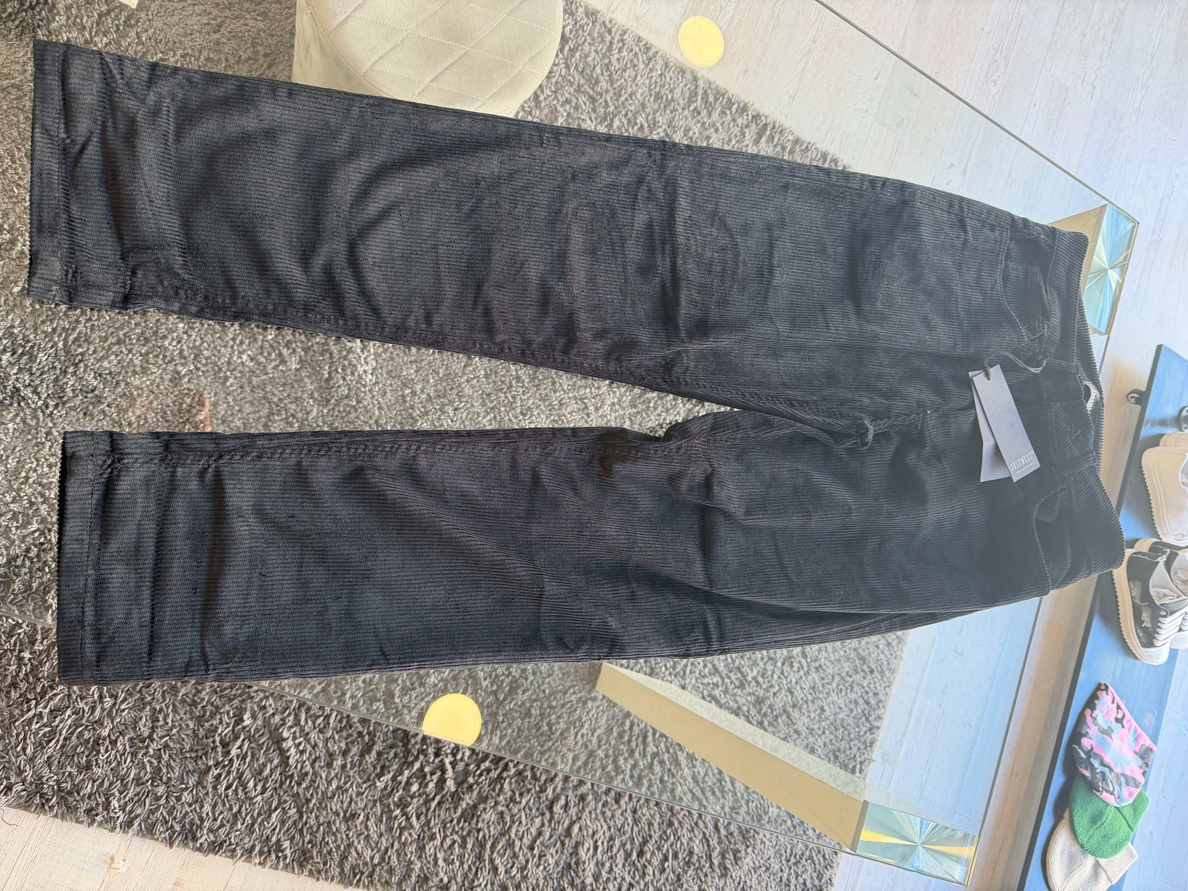 Jeans  •N9VANT8•